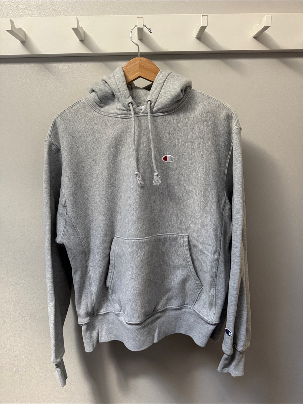 Champion Light Gray Pullover Hoodie with Small Logo
